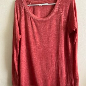 Long sleeve tee